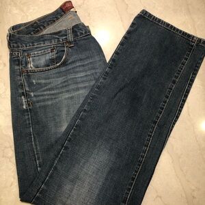 Lucky Brand Men's 221 Original Straight Leg Jeans in Washed Blue